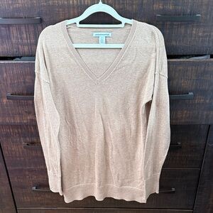 Amazon essentials V-Neck Sweater in Tan size small